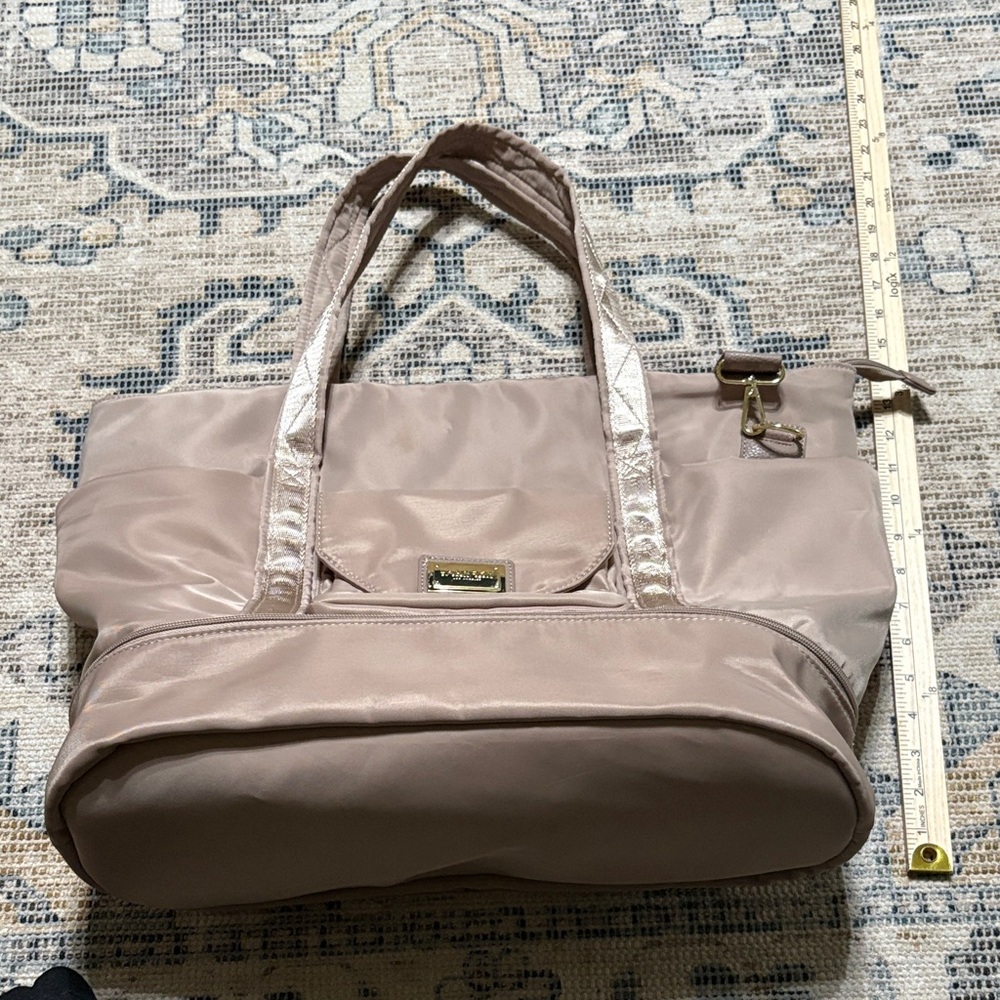 Laundry by Shelli Segal travel/weekend nylon bag with trolley sleeve.